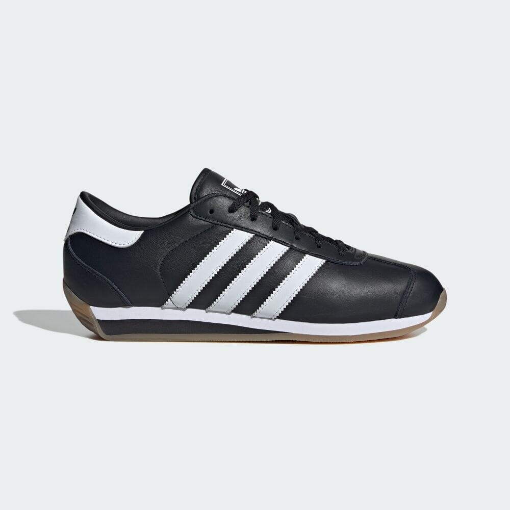 

Кроссовки Adidas COUNTRY II, цвет Black/White/Carbon