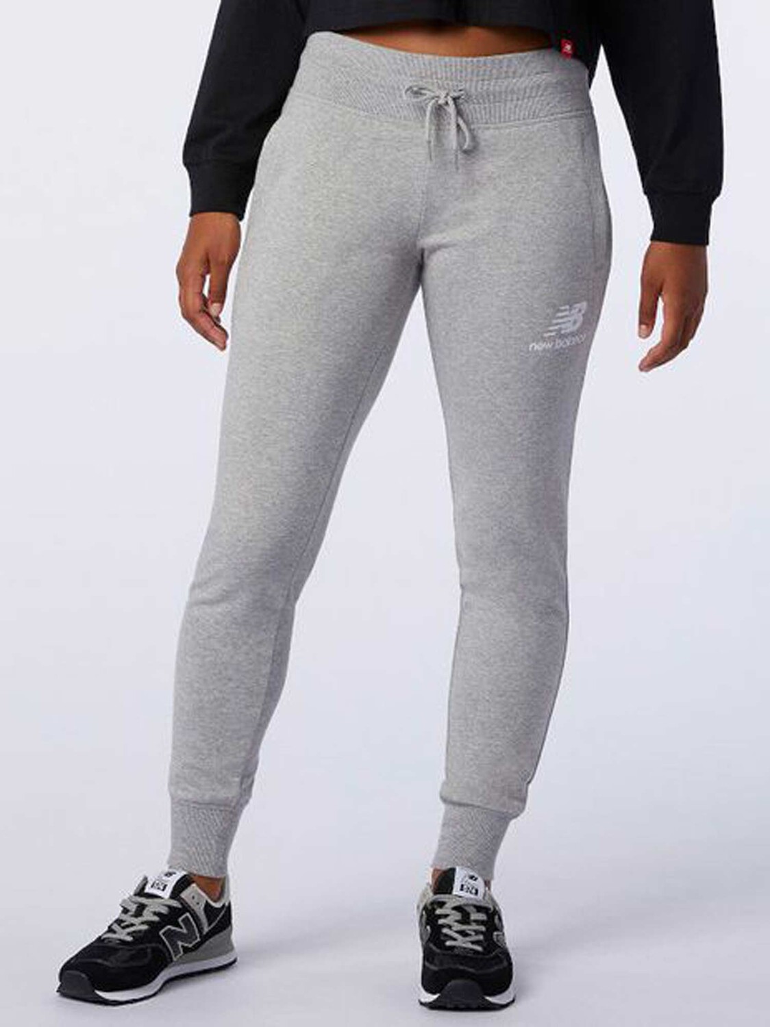 

Спортивные брюки New Balance ESSENTIALS FT, серый