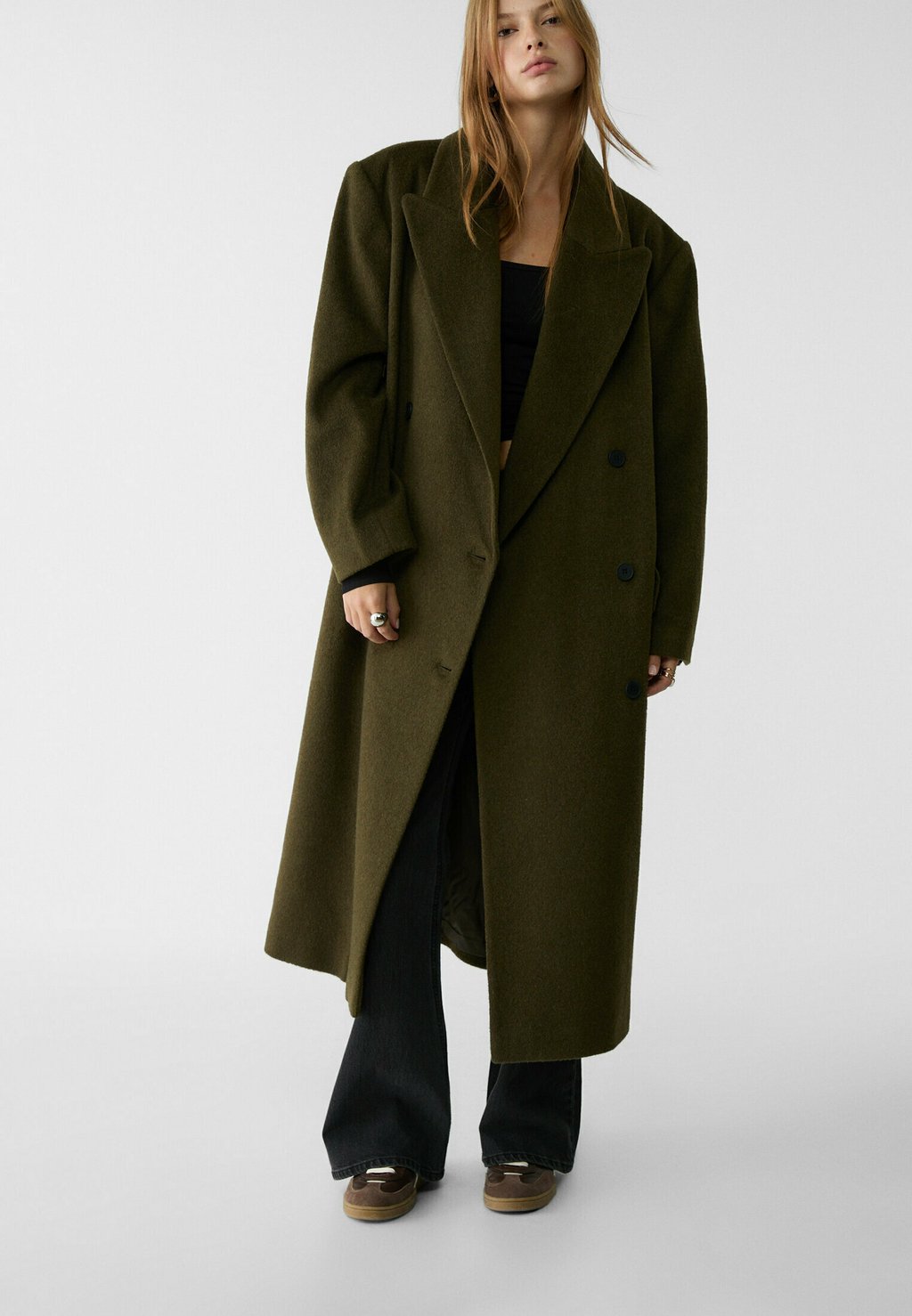 

Классическое пальто OVERSIZE Stradivarius, хаки