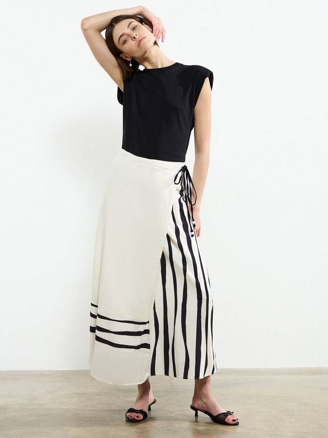 

Юбка Genevieve из смеси хлопка и льна French Connection