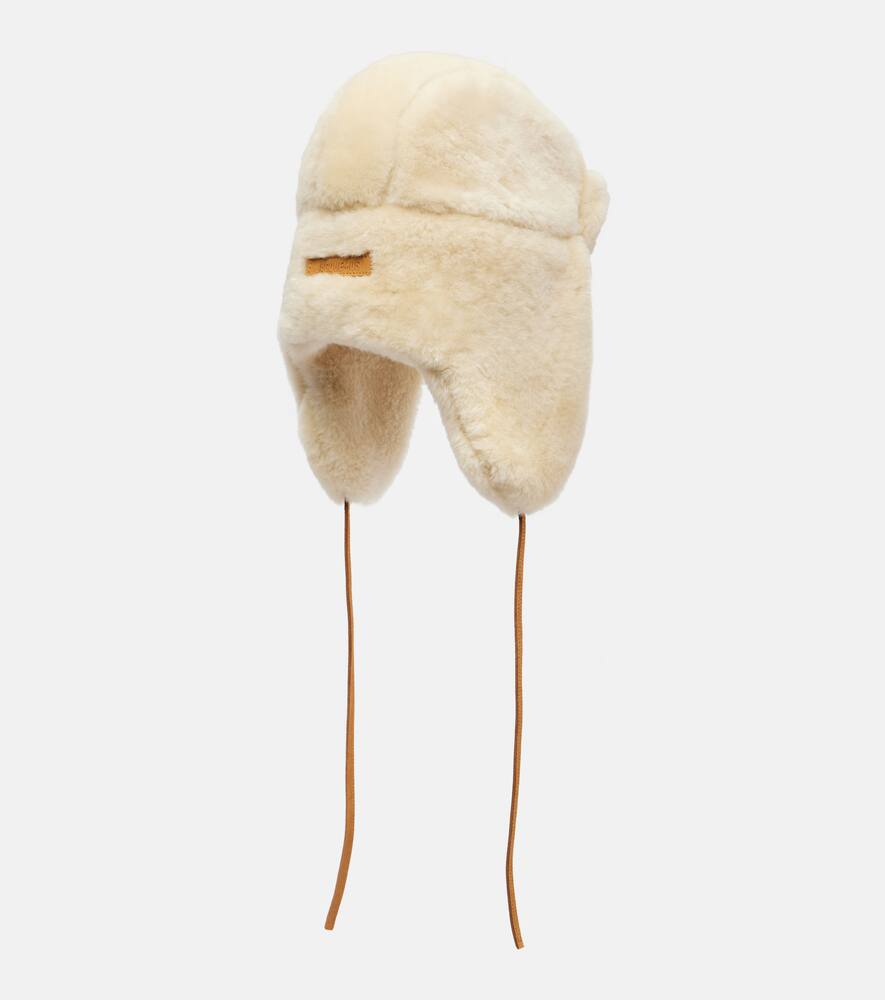Шапка из овчины с кожаными вставками chapka Jacquemus, Off-White — фото 4