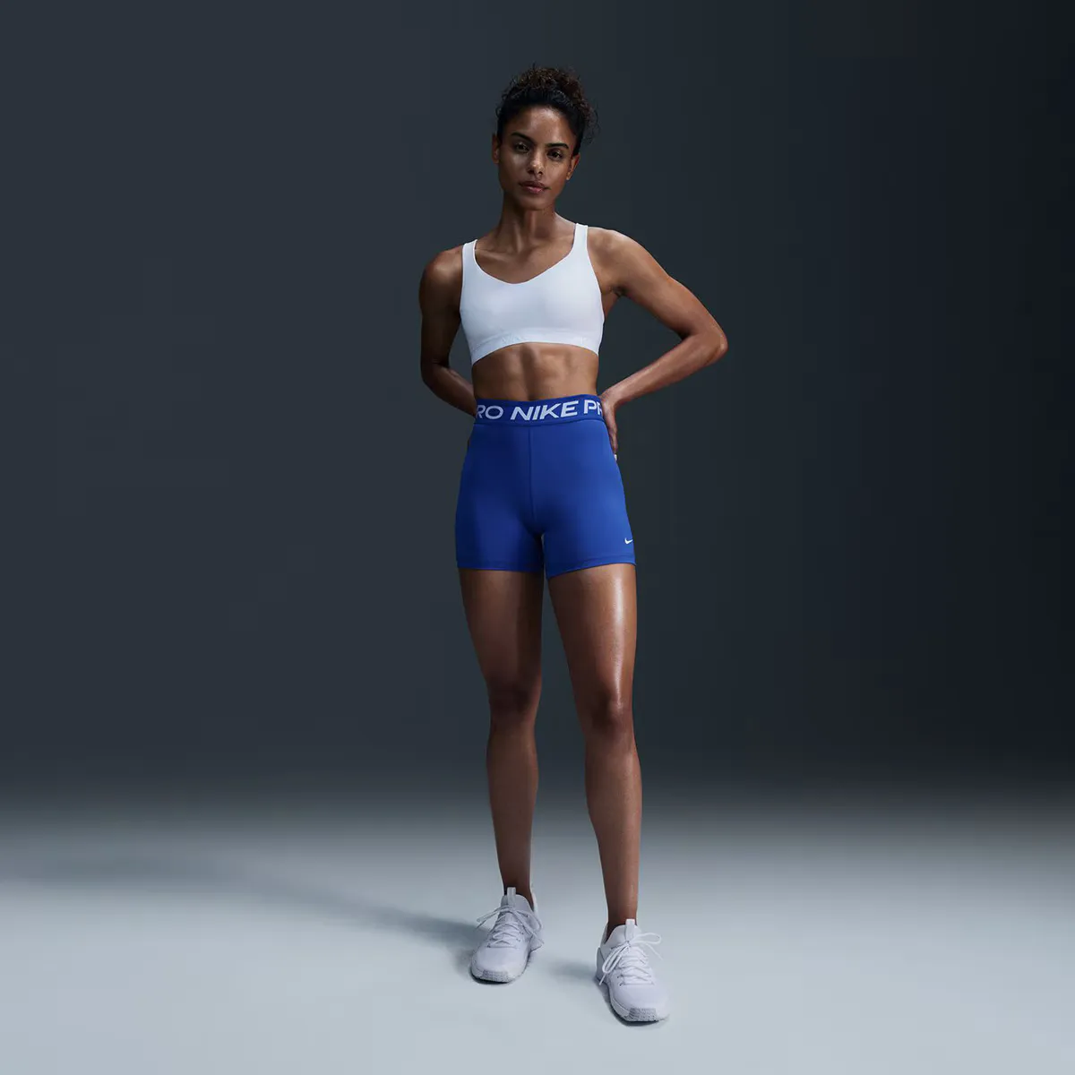 

Женские короткие колготки Pro 365 Nike, синий