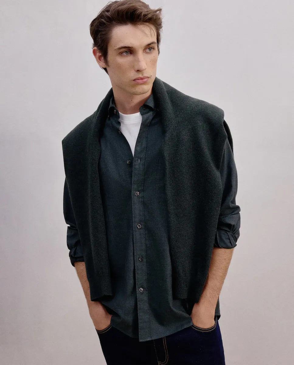 

Рубашка с длинным рукавом из гладкой ткани веллела, классический узор Dustin, зеленый