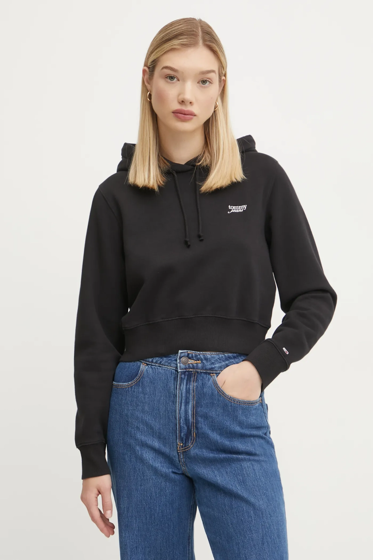 

Толстовка Tommy Jeans, черный