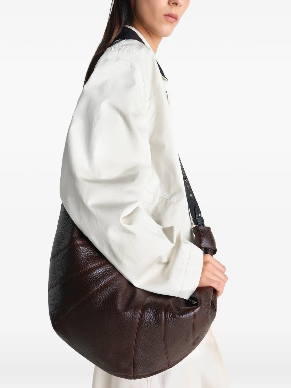 

Большая плетеная сумка на плечо Croissant Lemaire, коричневый