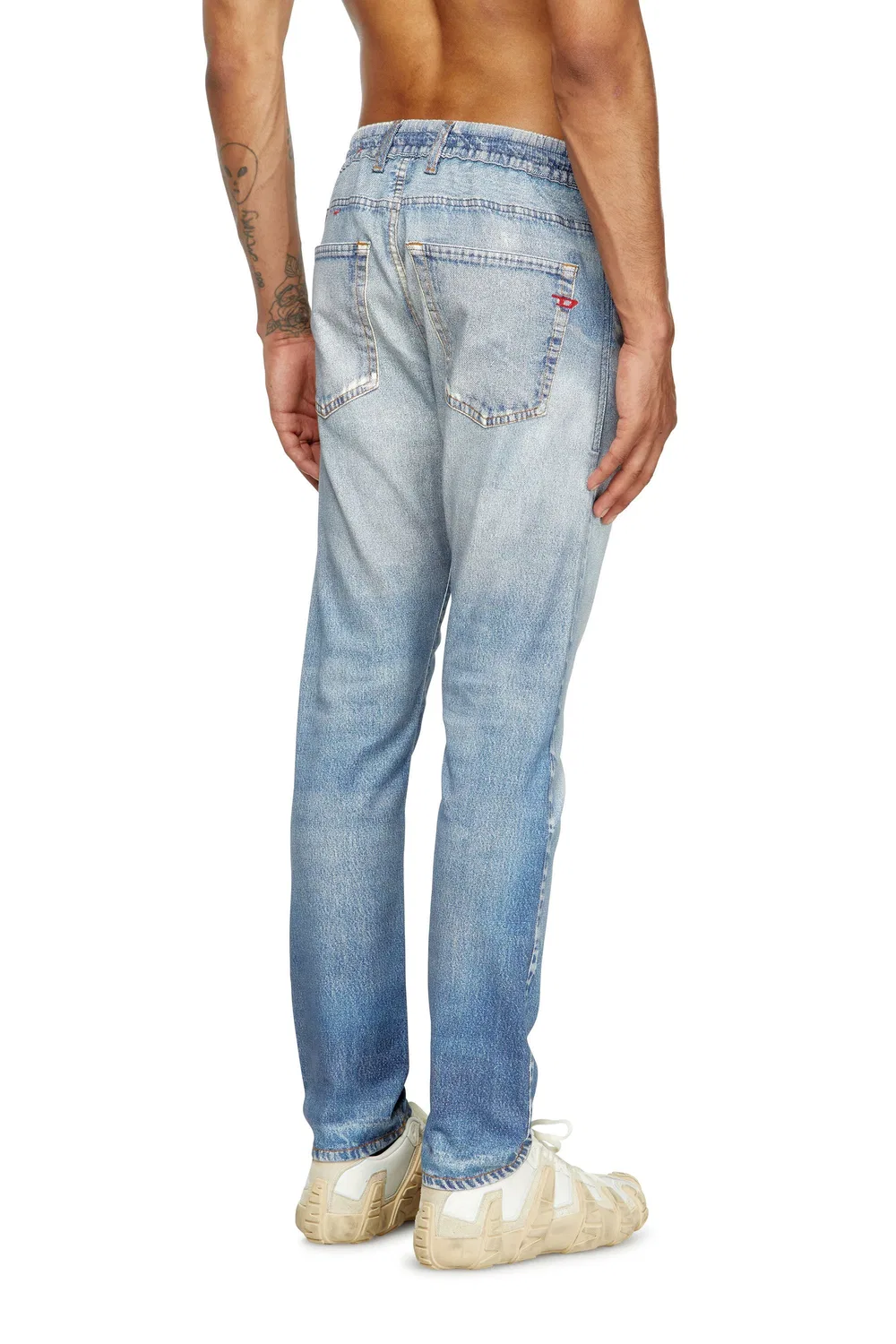 Мужские джинсовые джинсы Jog 2032 D-KROOLEY-B JOGG Diesel, Light Indigo Blue — фото 4
