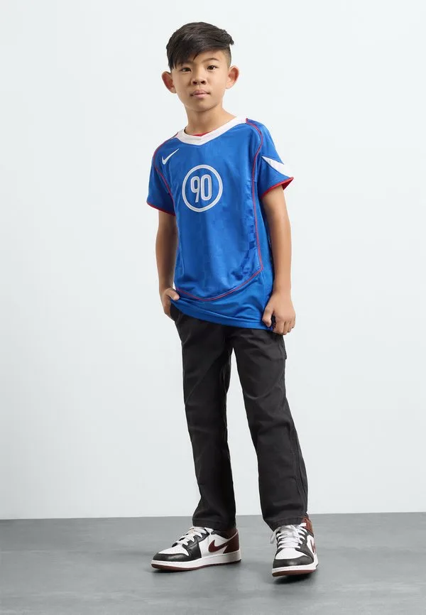 Футболка с принтом «энергия» Nike Sportswear, Game Royal/White/Sport Red — фото 2