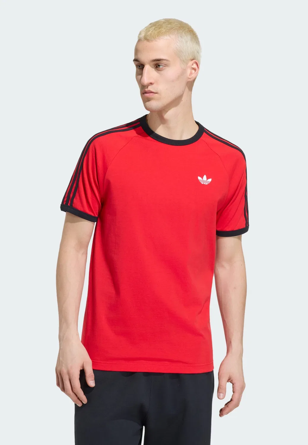 Футболка Adidas Originals огненно-красного цвета — фото 2