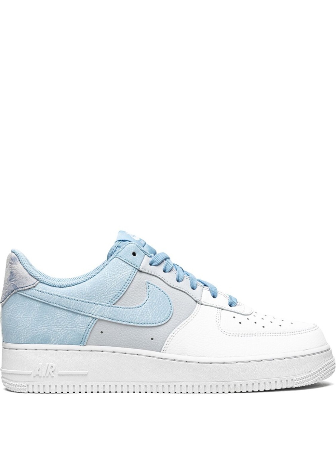 

Кроссовки Nike Air Force 1 '07 LV8, белый/голубой/серый