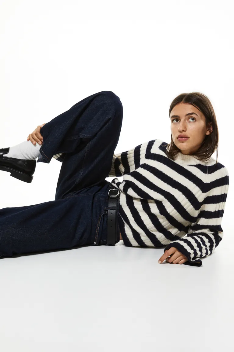 

Свитер эластичной вязки H&M, синий