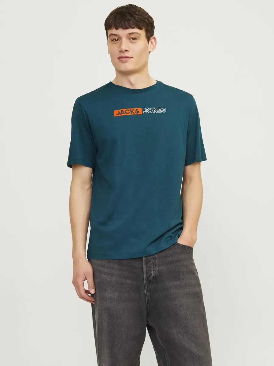 

Рубашка с круглым вырезом Jack & Jones "JJECORP LOGO TEE PLAY SS O-NECK NOOS", цвет Deep Teal Print:Play 5