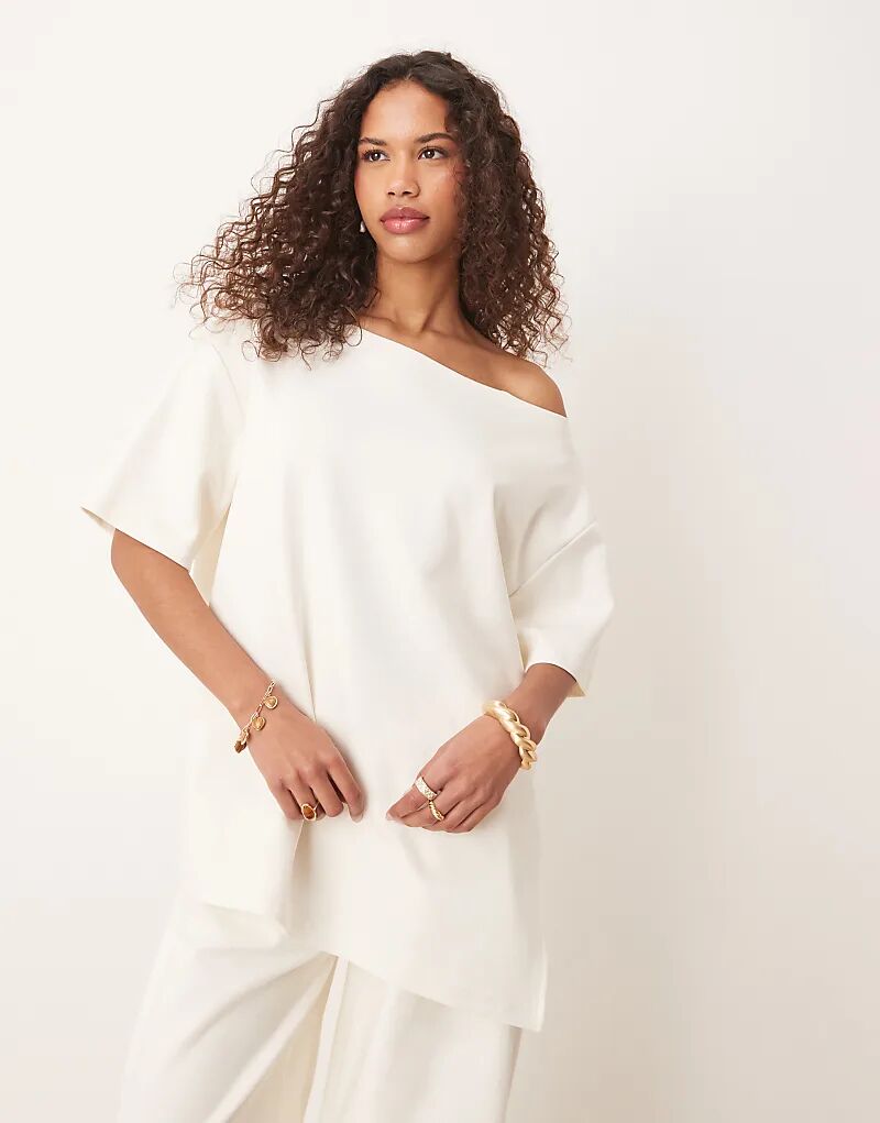 

Джемпер-комбинезон с открытыми плечами ASOS DESIGN цвета кокосового молока