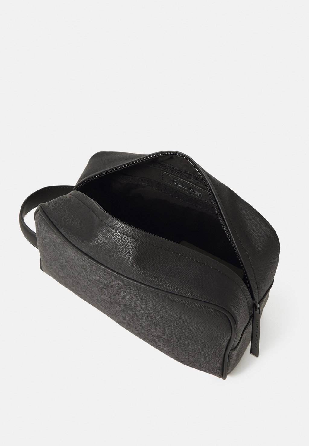 

Косметичка MUST WASHBAG Calvin Klein, черный
