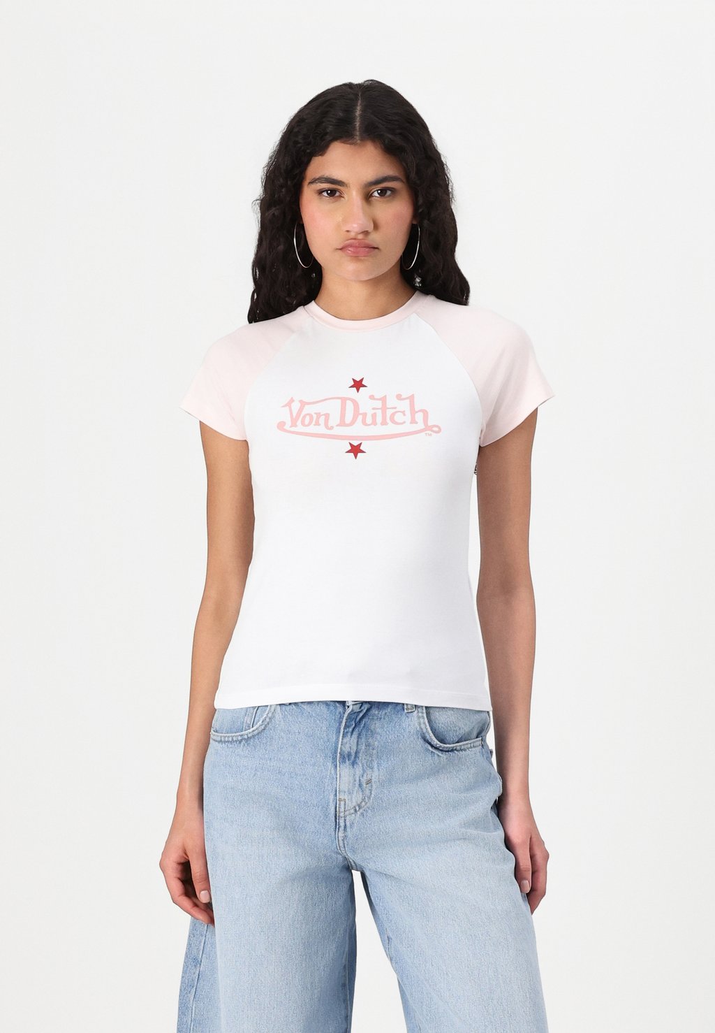 

Футболка с принтом NMKATINKA VON DUTCH RAGLAN Noisy May, белый