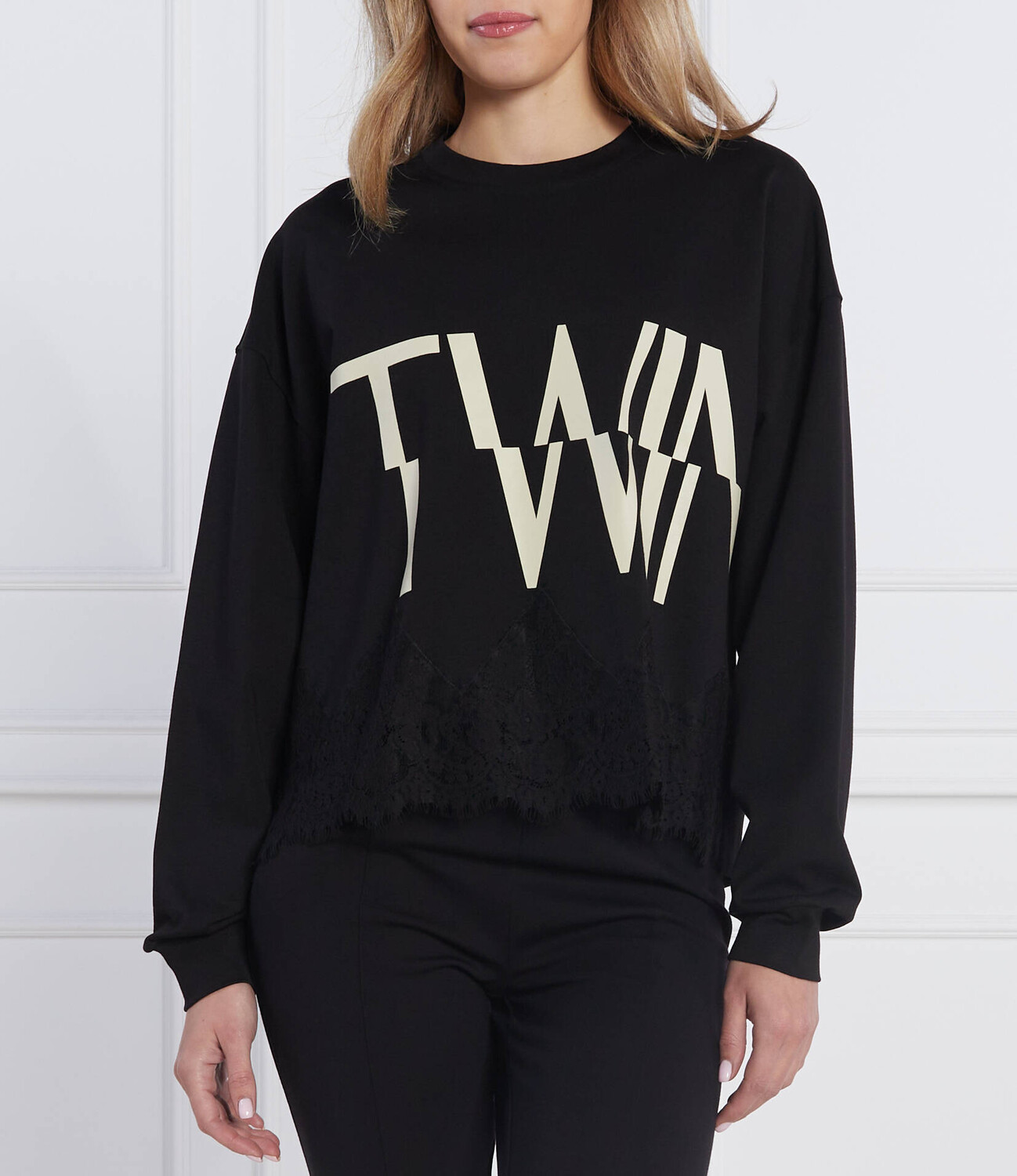 

Толстовка TWINSET Regular Fit, черный