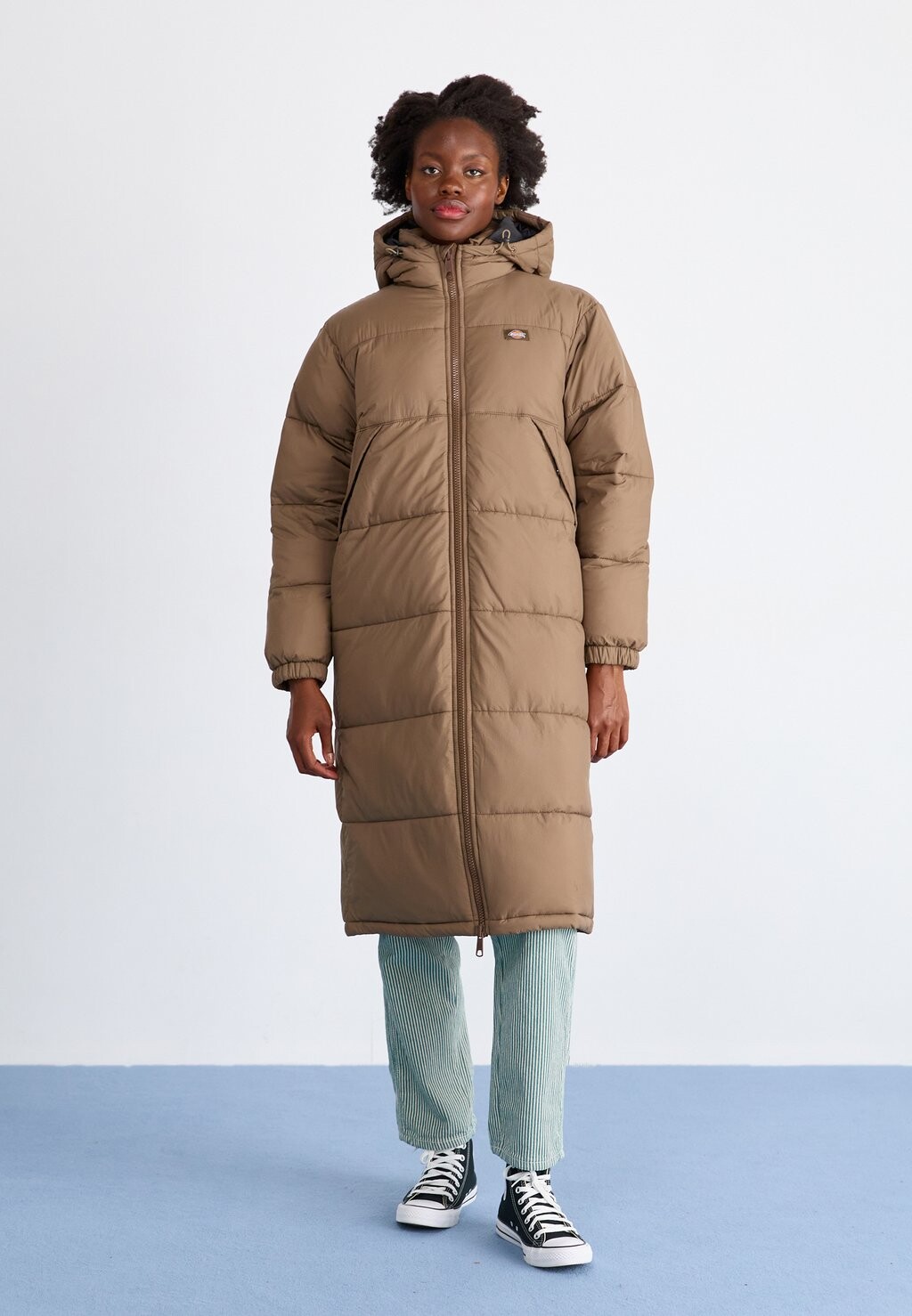 

Зимнее пальто ALATNA LONG Dickies, коричневый