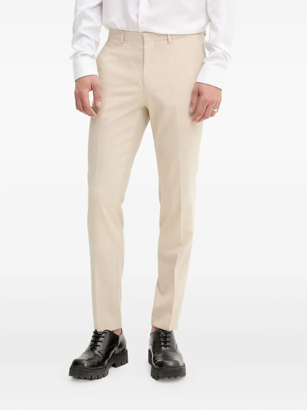 

Брюки с гладкой передней частью HUGO, нейтральный