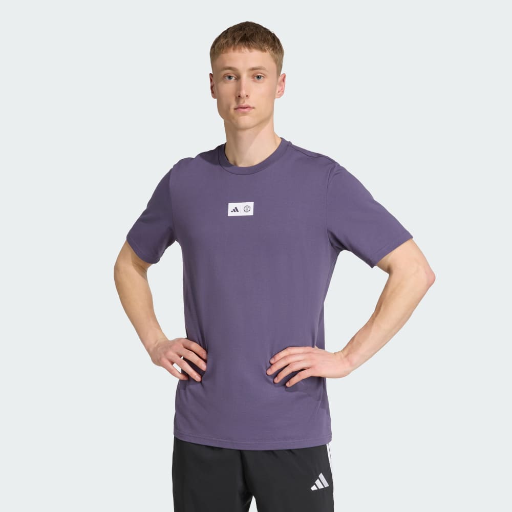 

Футболка Adidas Manchester United Seasonal Graphic Tee, цвет Trace Purple