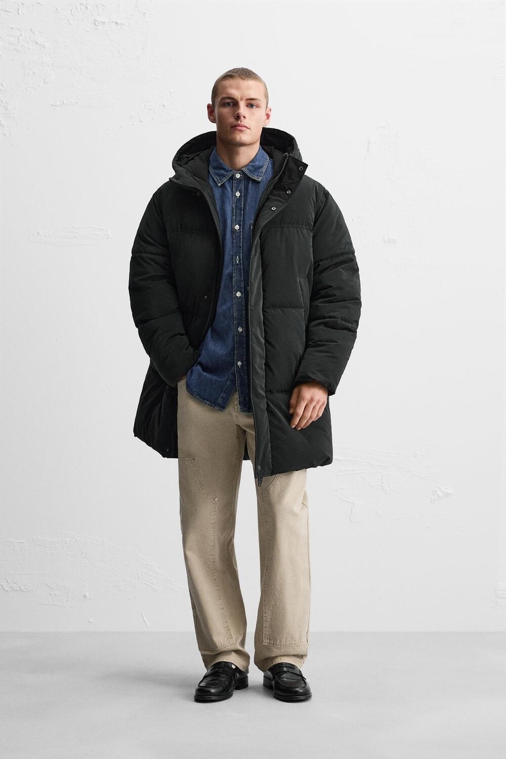 

Длинная пуховик ZARA, черный