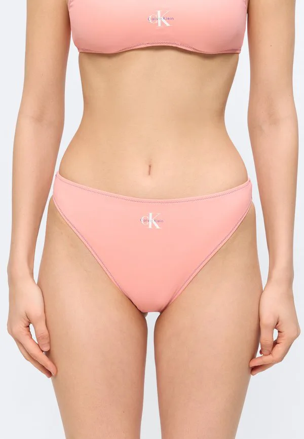 Трусики от бикини с высоким вырезом и графическим монограммом. Calvin Klein Swimwear, Washed Scarlet — фото 3