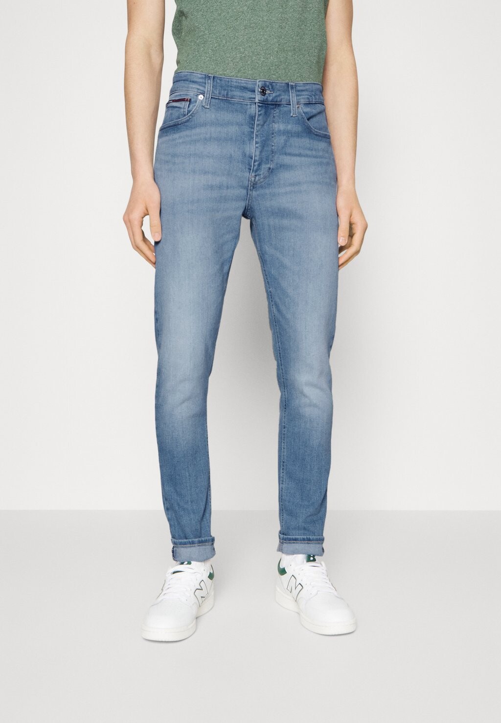 

Джинсы Skinny Fit SIMON SKNY Tommy Jeans, светлый деним
