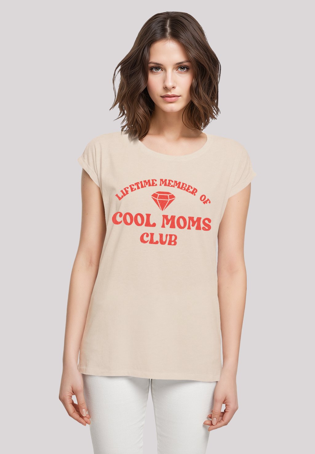 

Футболка с принтом MOTHERS DAY COOL MOMS CLUB MEMBERSHIP TRENDY HOOD F4NT4STIC, песочный