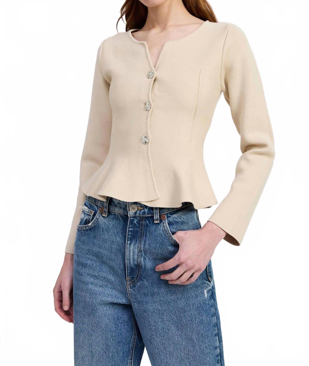 

En Saison Вязаный кардиган Idah с баской, нейтрально-бежевого цвета