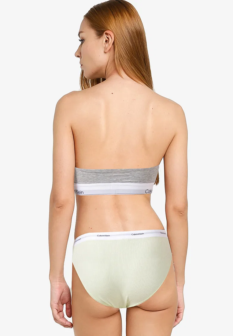 Трусы-бикини стринги, набор 3 шт., Calvin Klein — фото 2