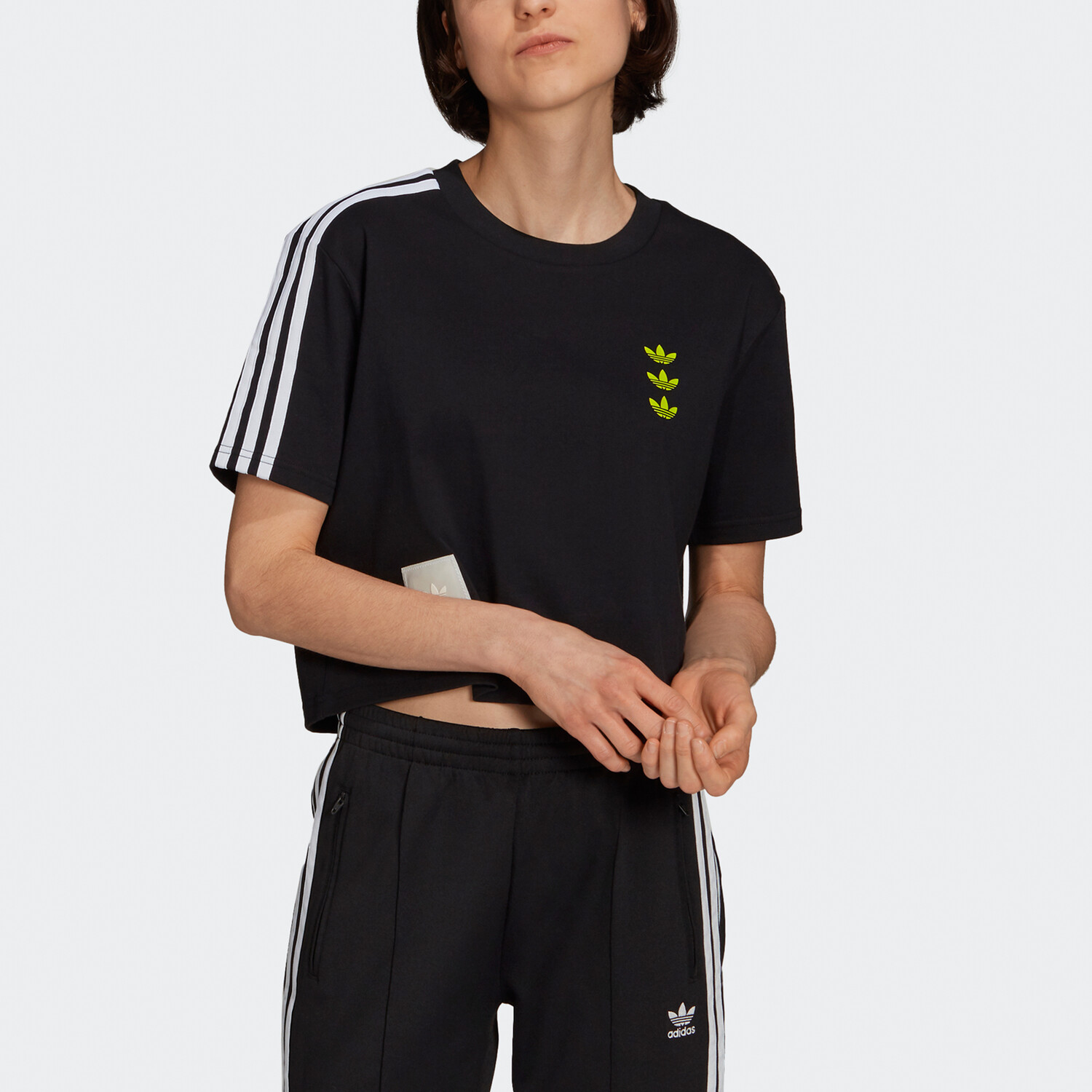 Женский укороченный топ Adidas Originals, цвет Black — фото 2