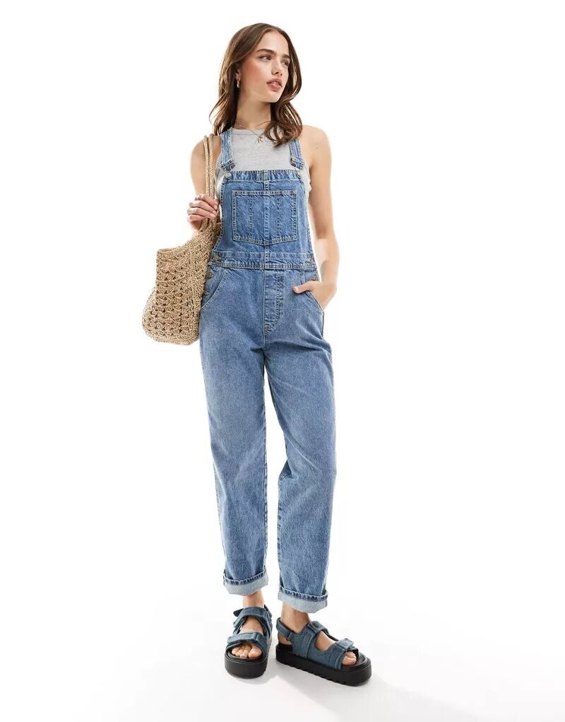 

Синие джинсовые комбинезоны ASOS