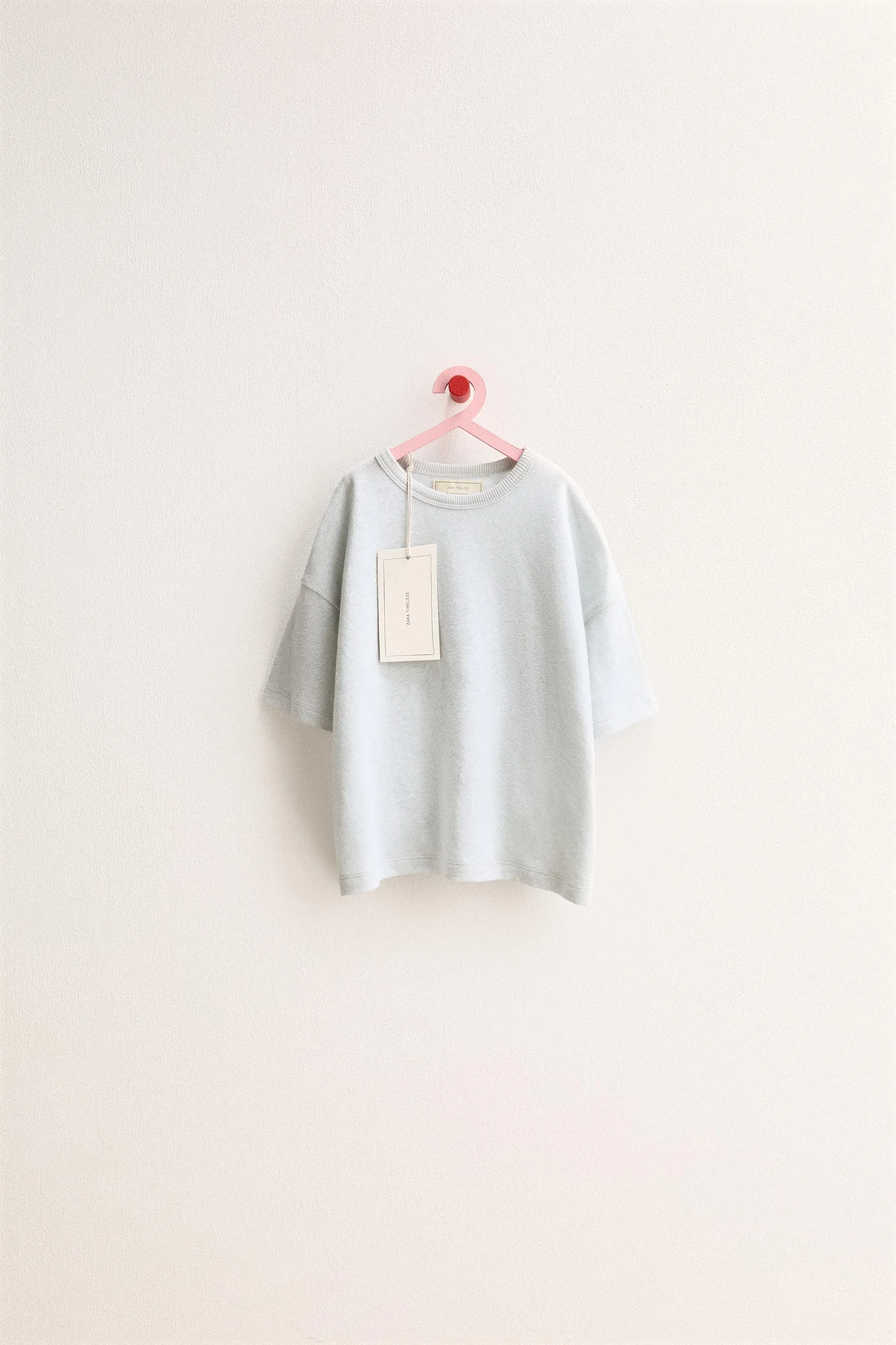 Футболка Zara timeless из однотонного хлопка и льна, светло-голубой