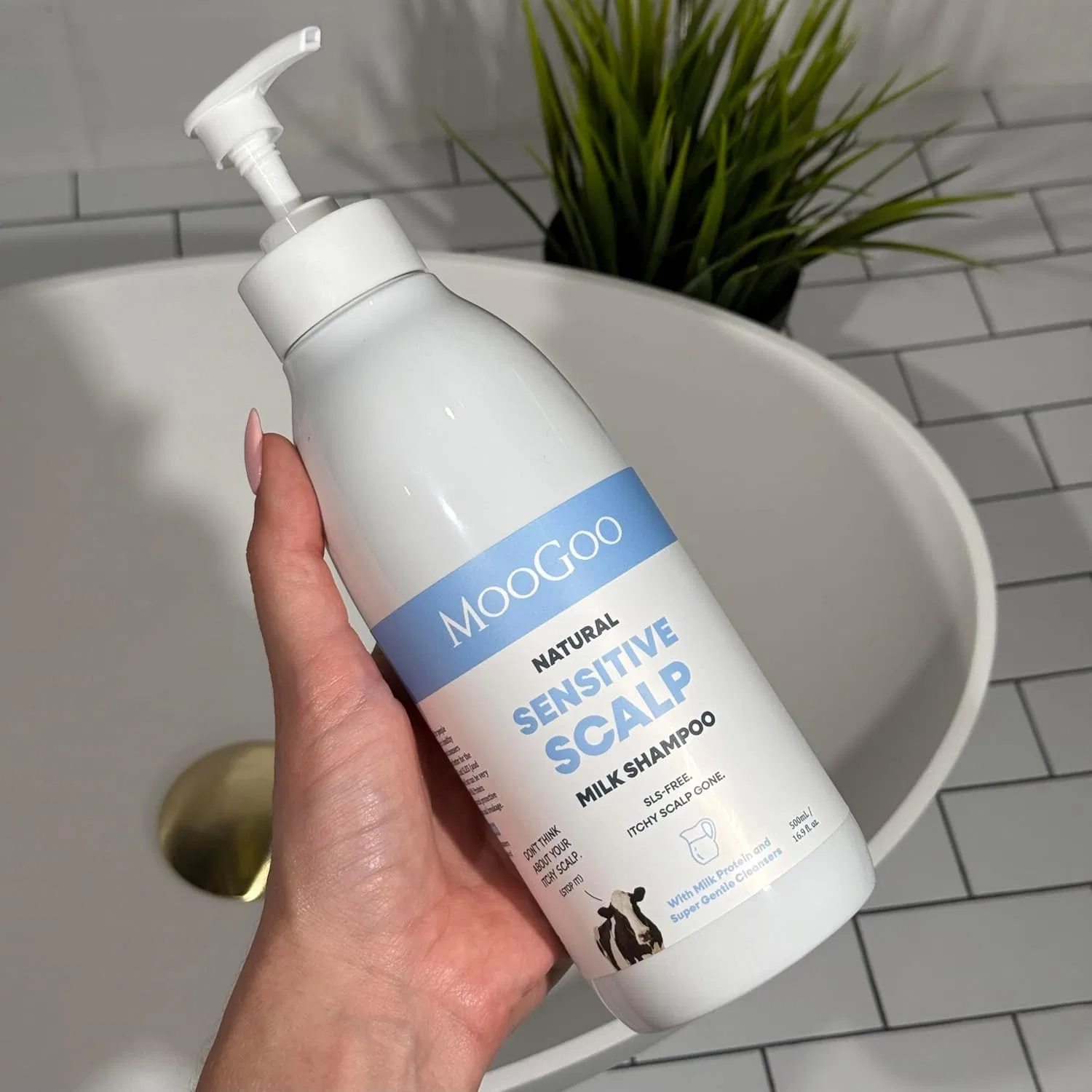 Шампунь MooGoo Milk Shampoo Moogoo — фото 3
