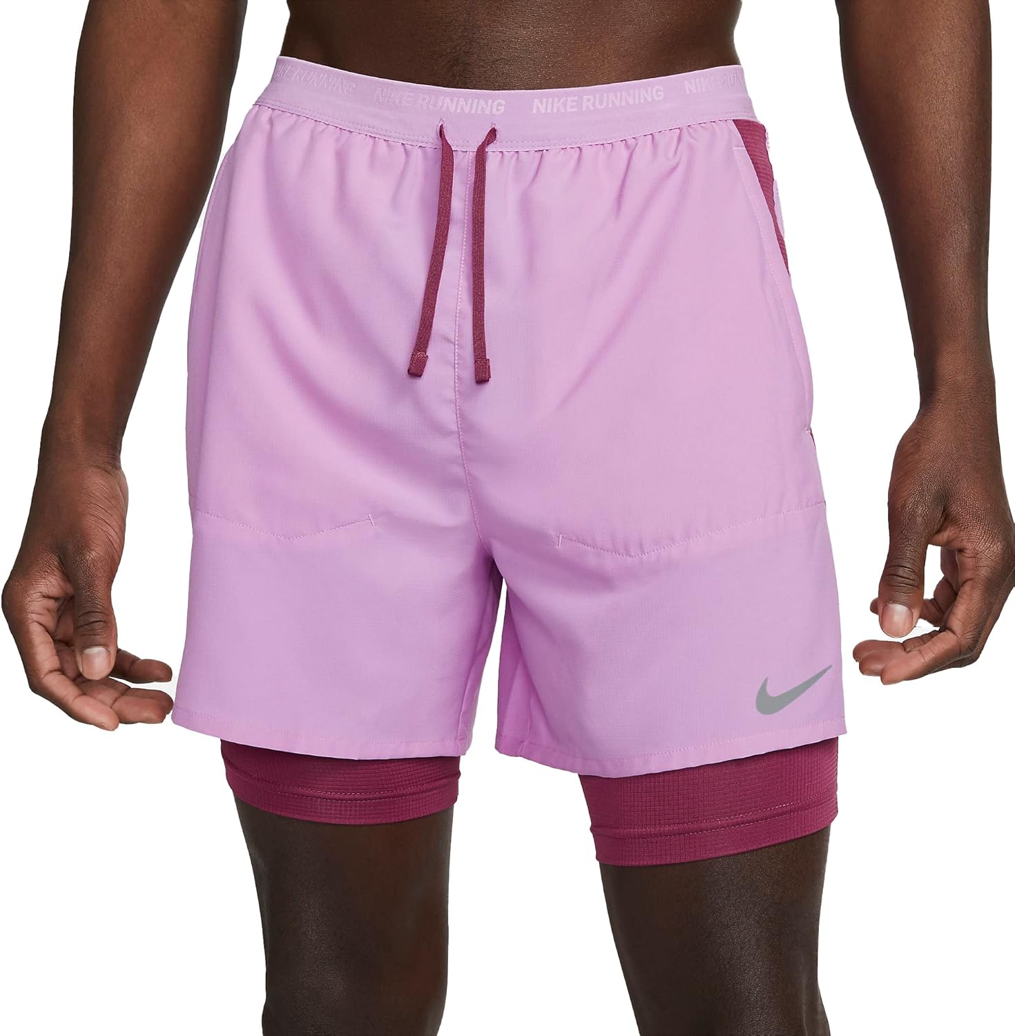 Мужские гибридные шорты для бега Nike Stride Dri-FIT 5 дюймов, Rush Fuchsia/Rosewood/Rosewood — фото 2