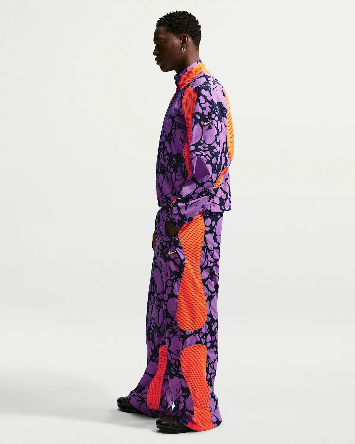 Мужские спортивные штаны Gooey Track Nike Project F.R.O.G., Bright Violet/Total Orange/Tangerine Tint — фото 4