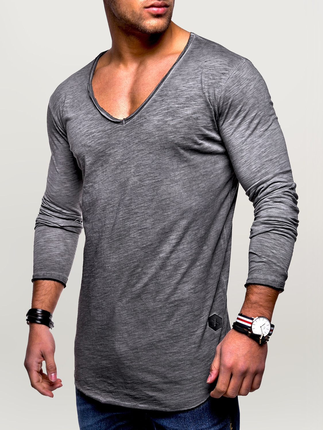 

Лонгслив behype NUKE L/S, темно серый