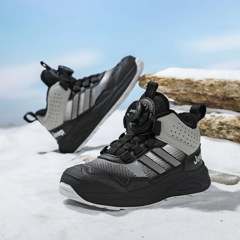 Детские кроссовки для бега mid top с защитой от ударов Jeep, Simple Black (Fleece-Lined Thin Cotton) — фото 4
