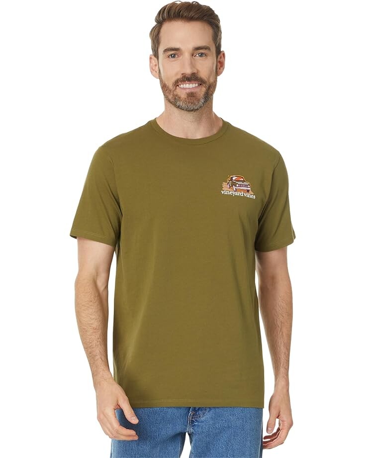 

Футболка Vineyard Vines Autumn Car Ride Short Sleeve Tee, цвет Camp Olive