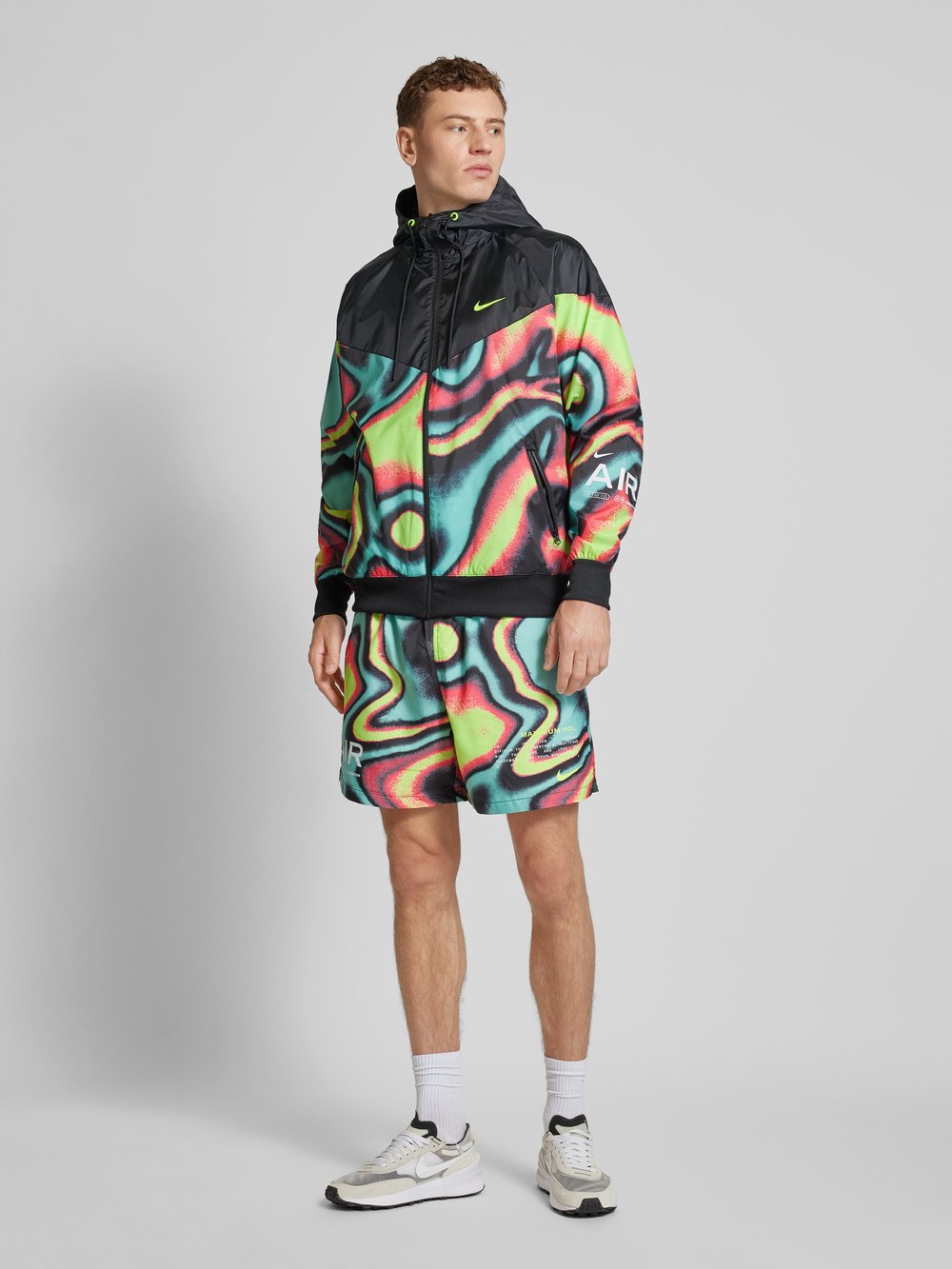 

Куртка с ребристыми манжетами Nike