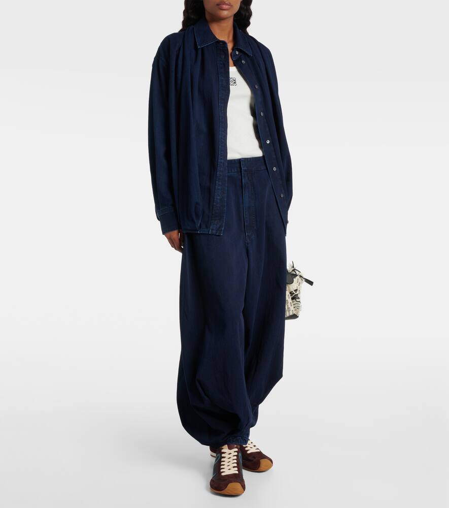 Драпированные джинсы с широкими штанинами Loewe, Dark Indigo — фото 2