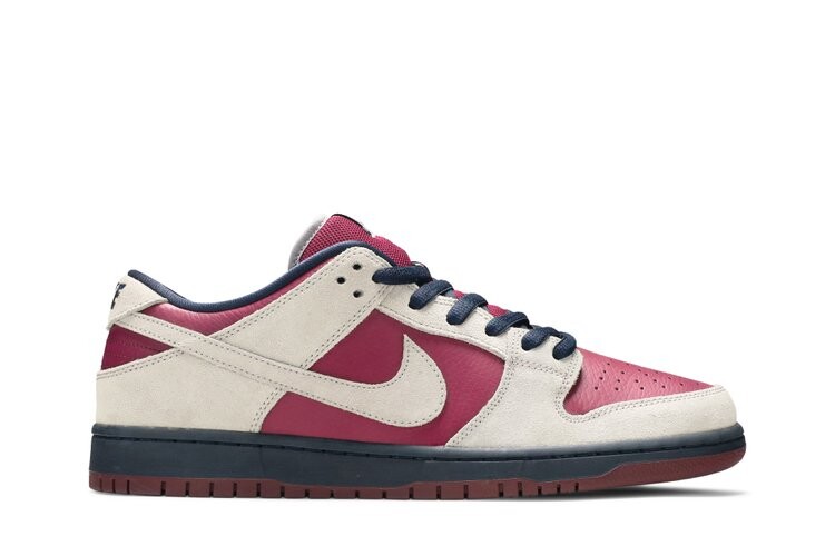 

Кроссовки Nike Dunk Low SB 'True Berry', красный