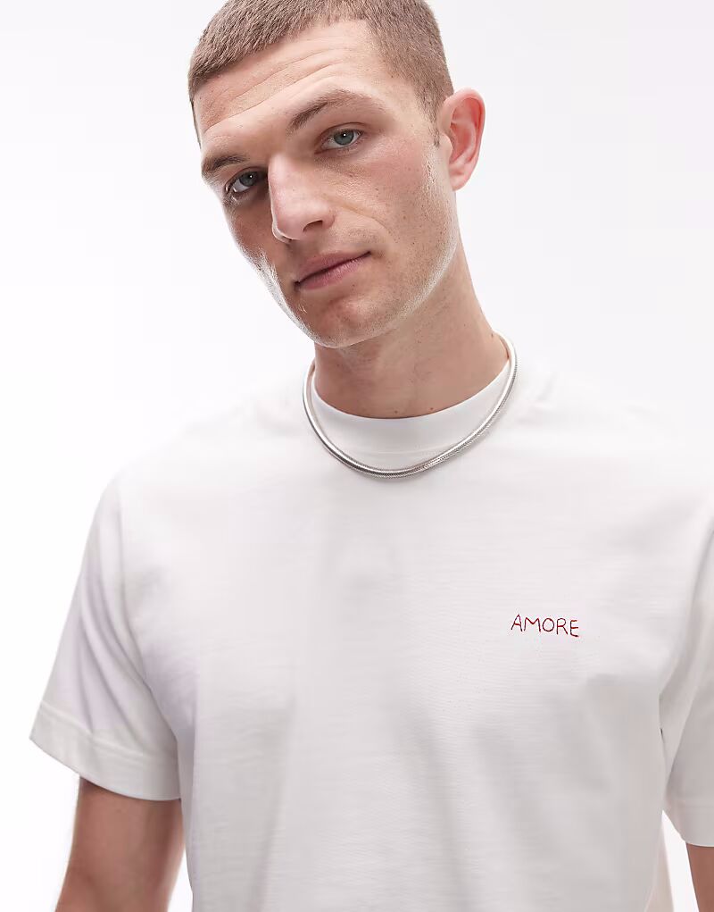 

Футболка Topman прямого кроя с вышивкой Amore цвета экрю