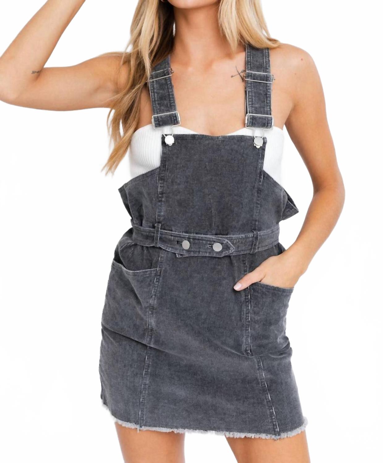 

Черное платье-комбинезон в деревенском стиле LE LIS