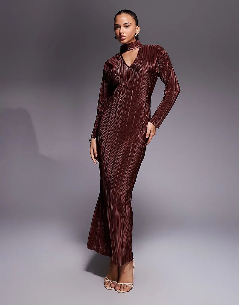 

Платье макси ASOS DESIGN шоколадного цвета с V-образным вырезом спереди