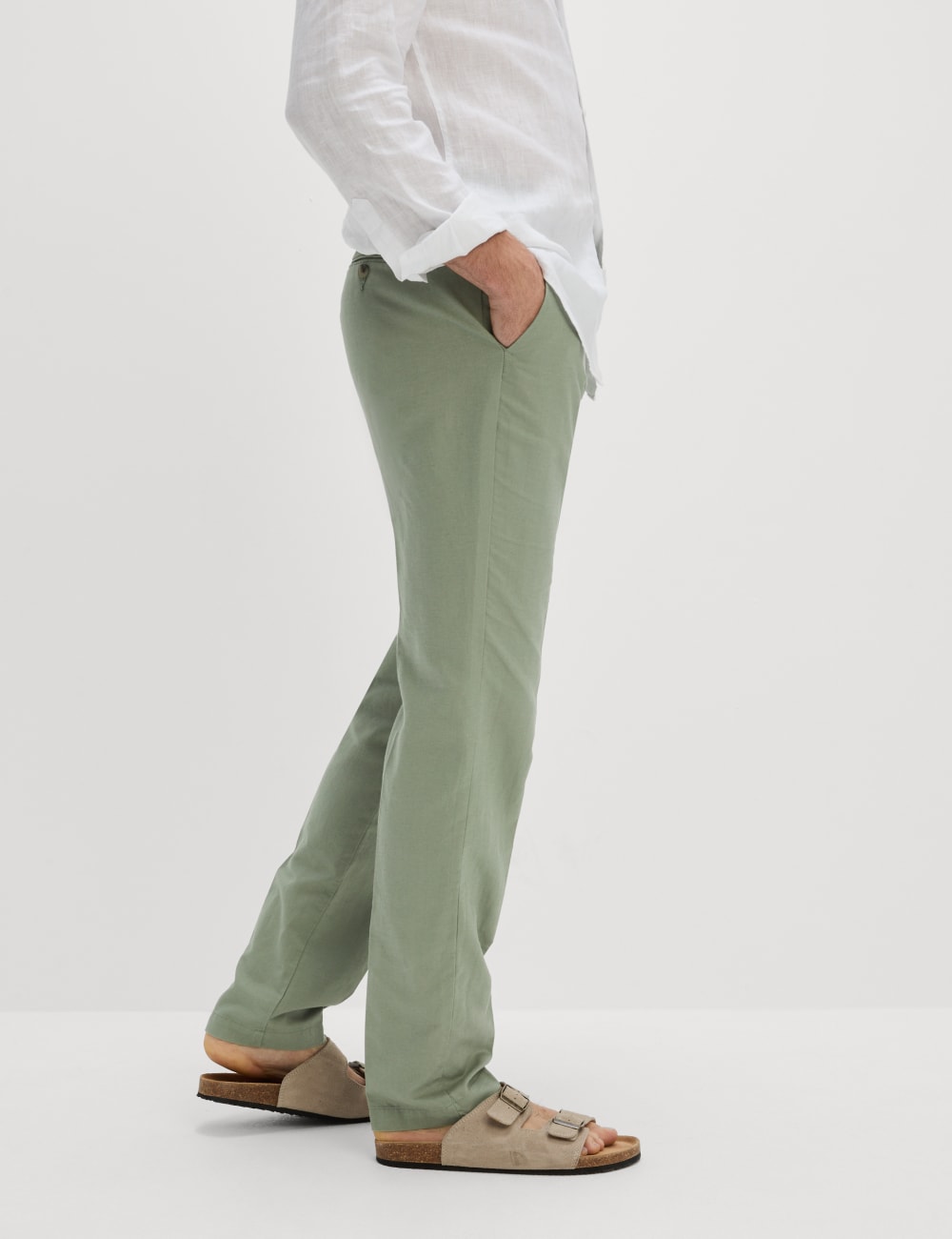 

Брюки-чиносы Regular Fit из льняной смеси Marks & Spencer, оникс