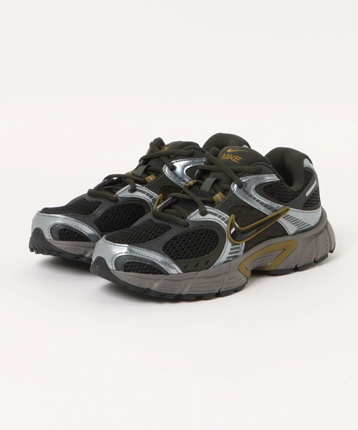 Мужские кроссовки NIKE V5 RNR тёмно-оливковые