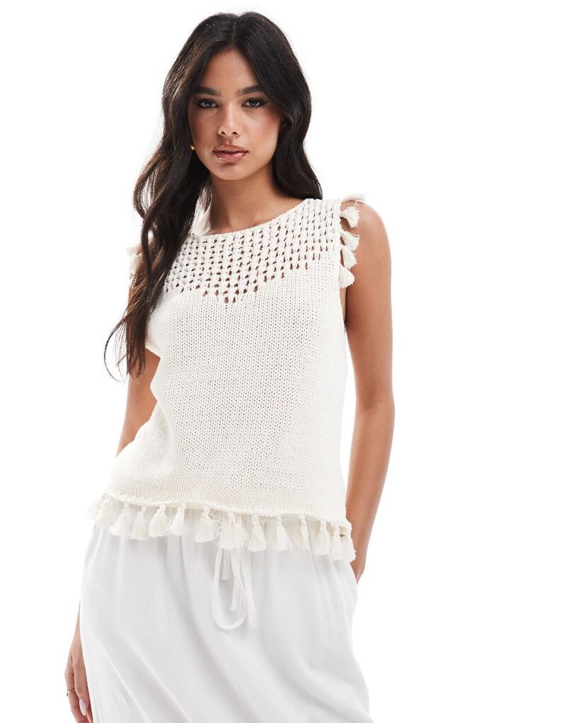 

Кремовая трикотажная майка с кисточками ASOS DESIGN