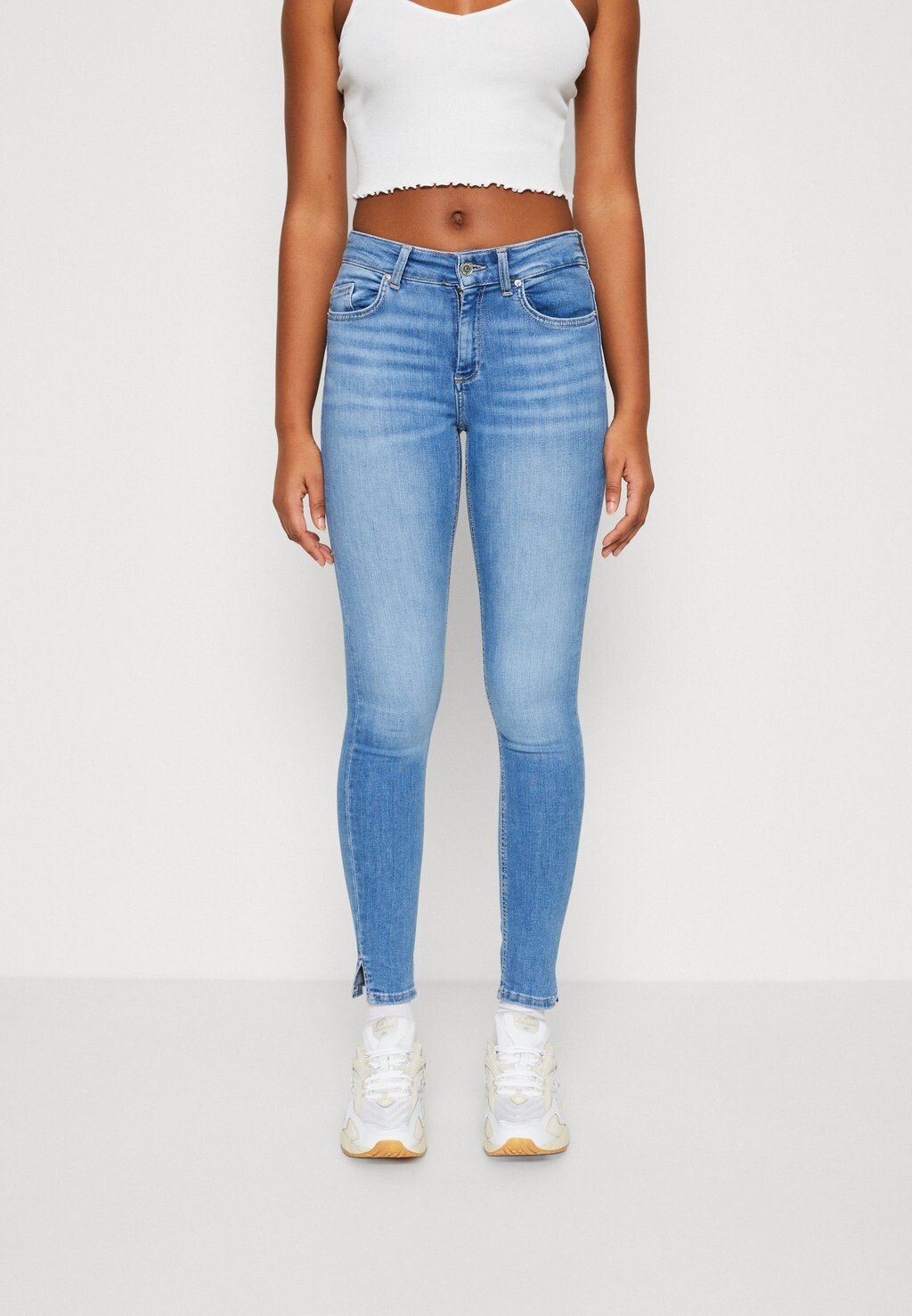 

Джинсы Skinny Fit ONLY