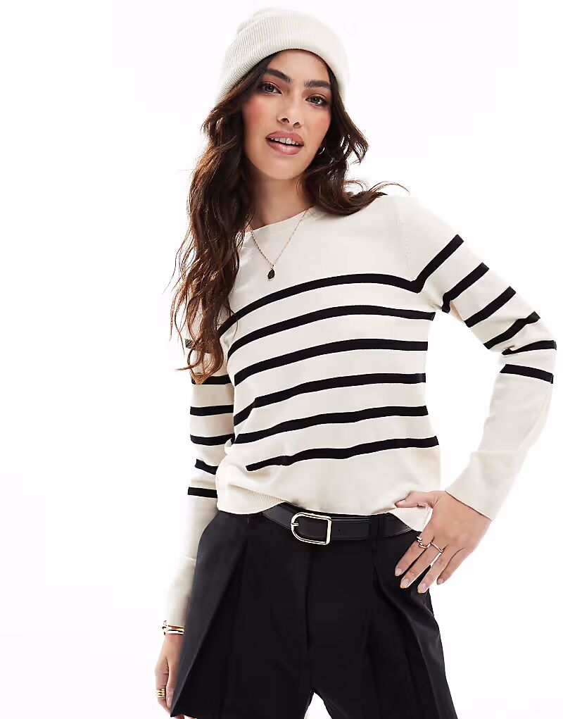 

Джемпер с круглым вырезом кремового цвета с черными полосками Vero Moda