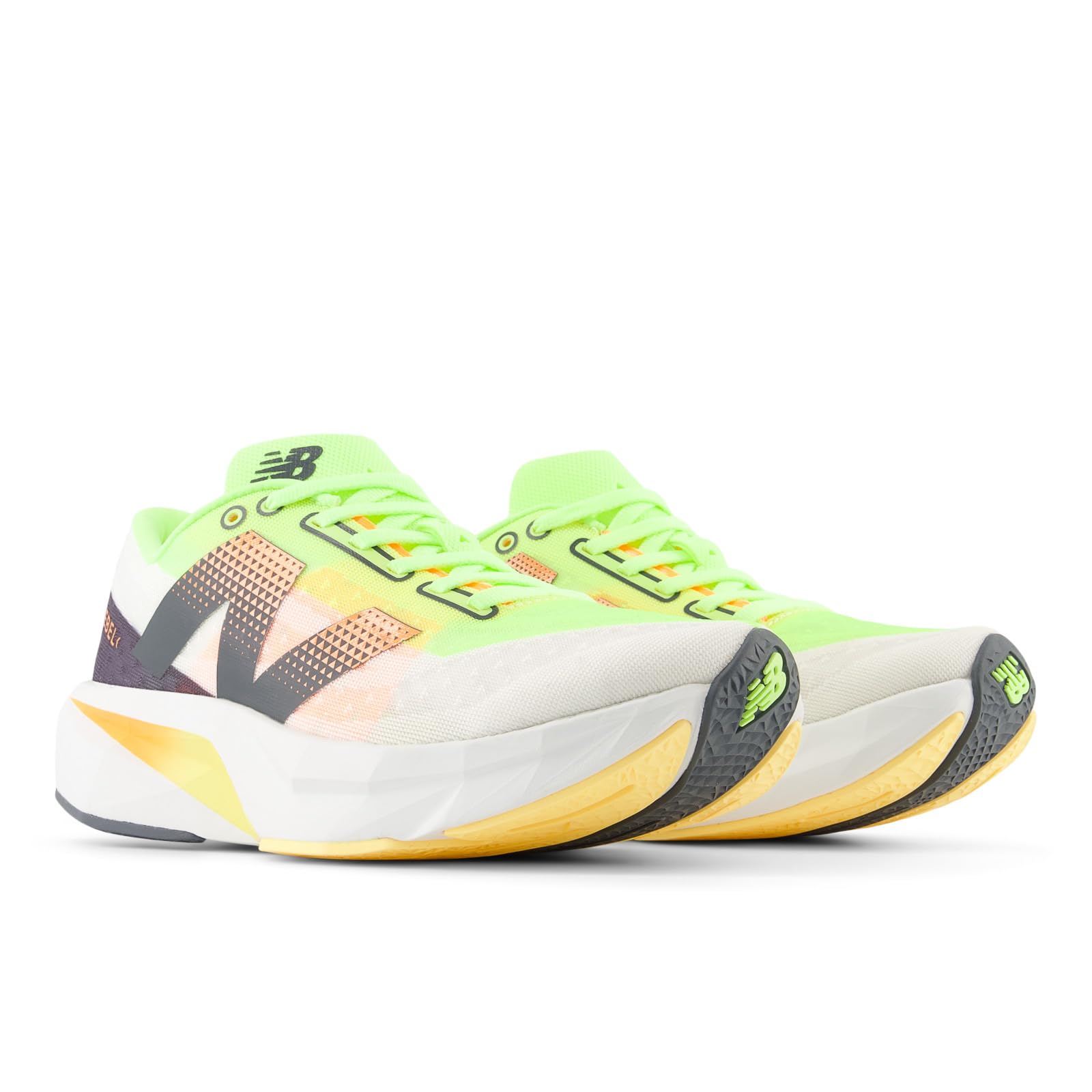 

Кроссовки New Balance Fuelcell Rebel V4, White/Bleached Lime Glow