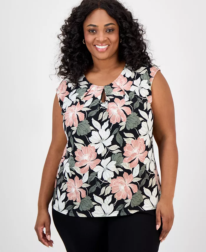 

Топ размера плюс с цветочным принтом и вырезом-замочной скважиной Kasper, розовый